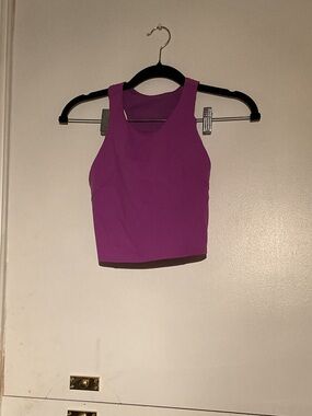lululemon athletica Fitted Crop Tank in Bright Magenta